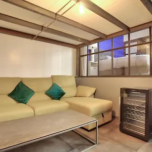  Apartment 2 Bedrooms Le Marais Nazareth